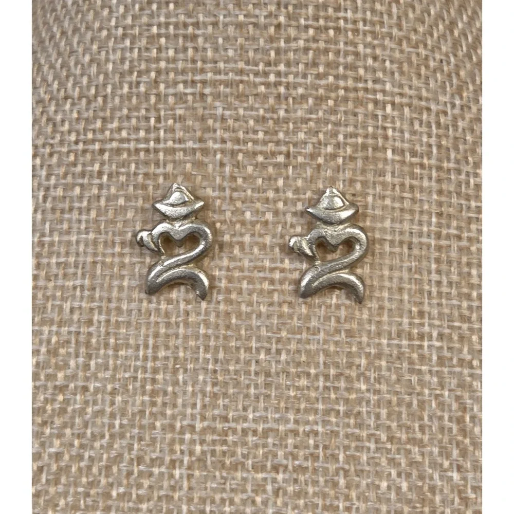 Vintage Sterling Silver Tibetan OM Budist Stud Earrings Handmade